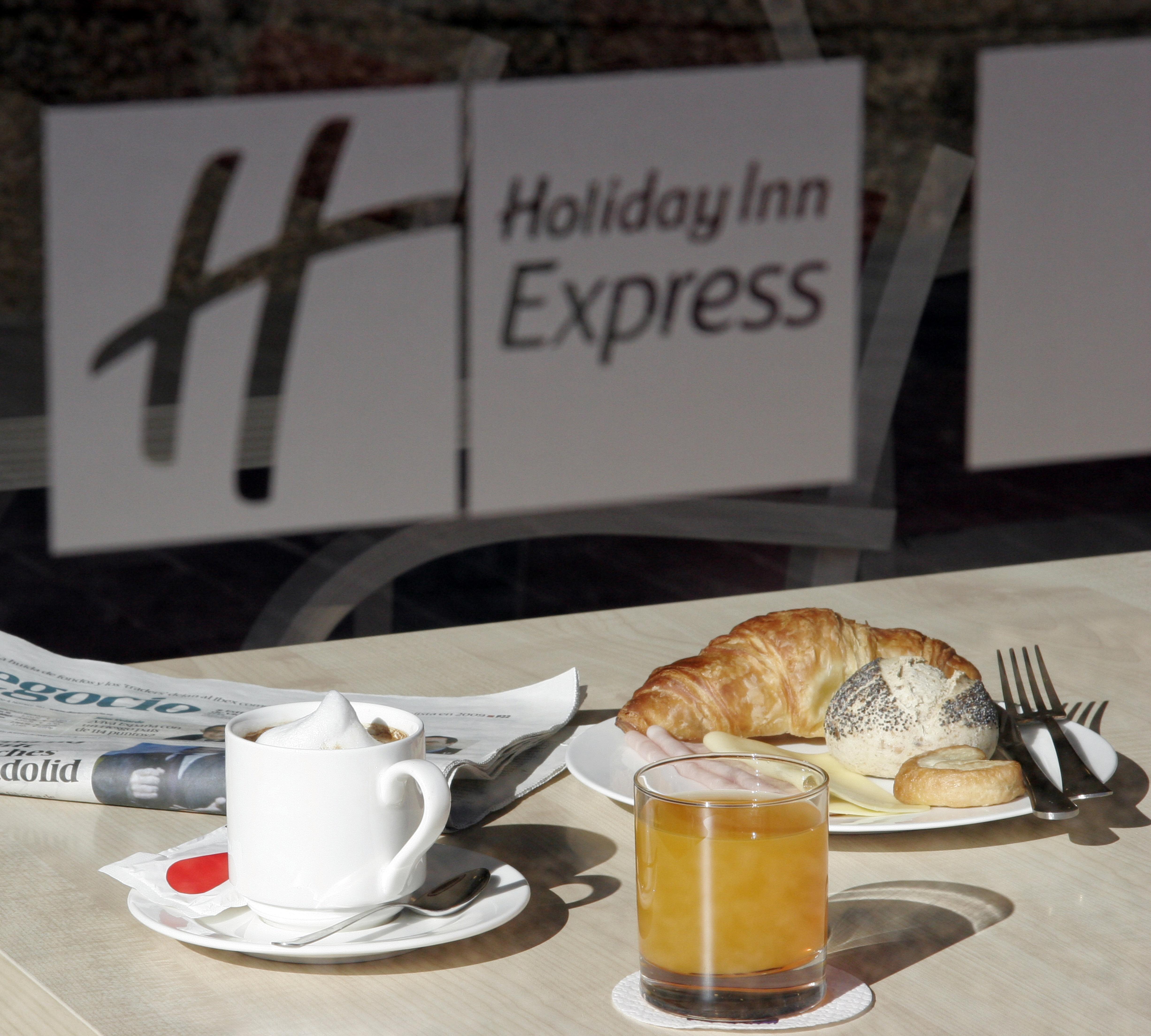 Holiday Inn Express Madrid-Getafe By Ihg Exterior photo
