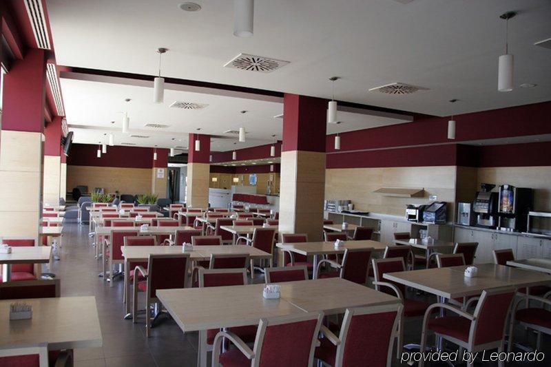 Holiday Inn Express Madrid-Getafe By Ihg Restaurant photo