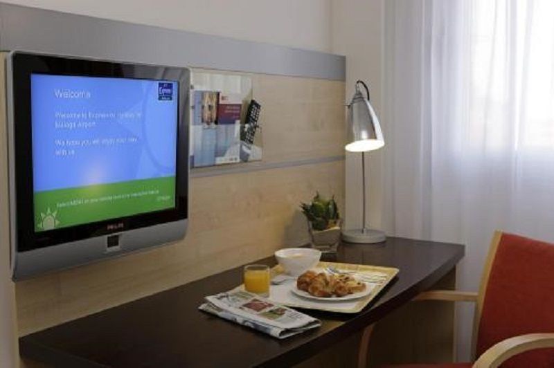 Holiday Inn Express Madrid-Getafe By Ihg Exterior photo