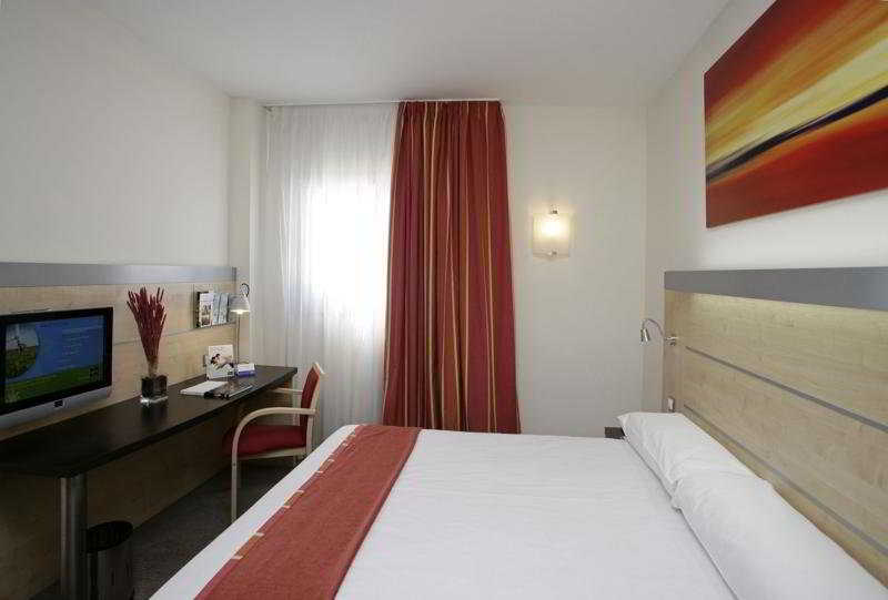 Holiday Inn Express Madrid-Getafe By Ihg Room photo
